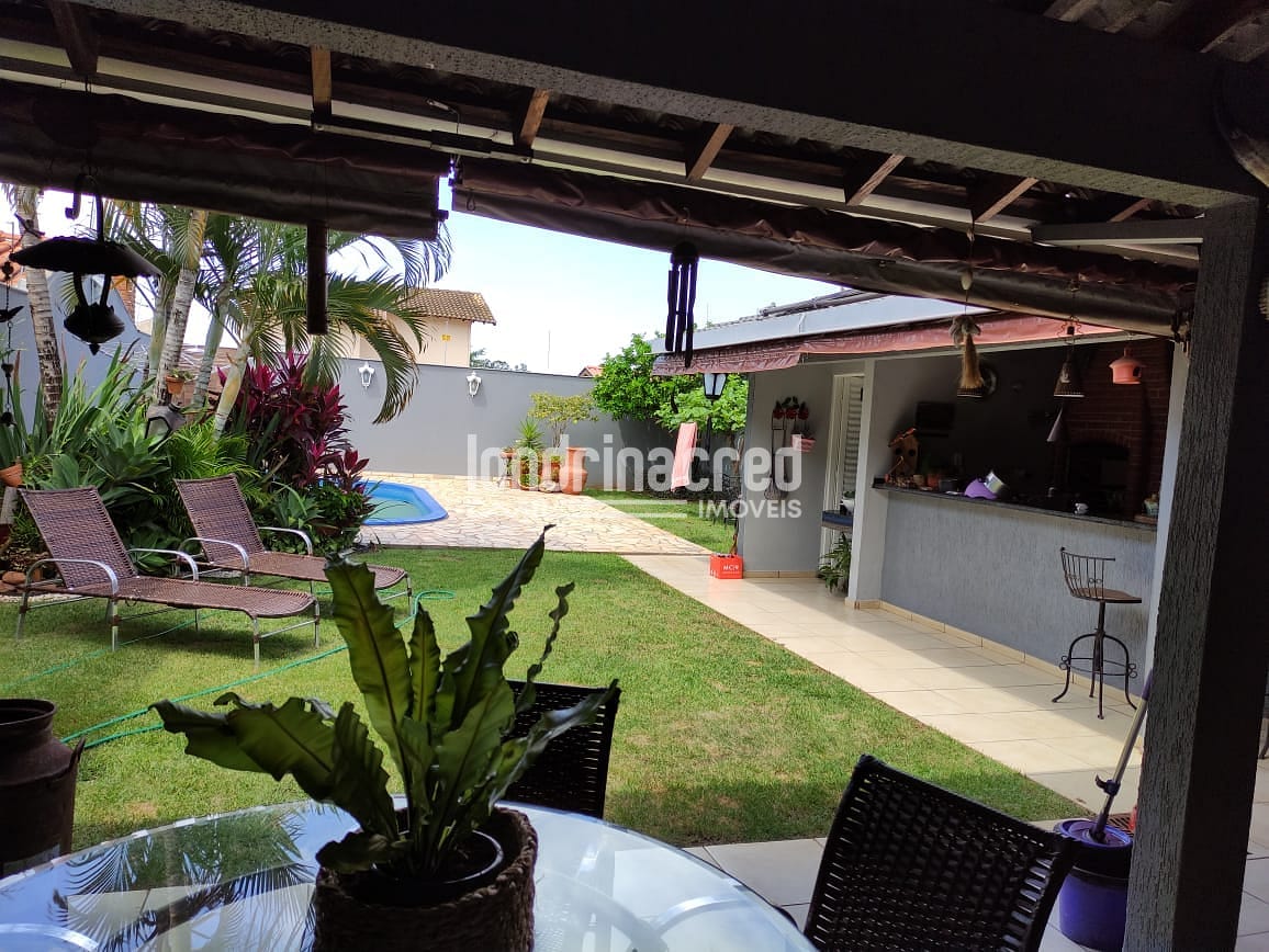 Casa, 4 quartos, 270 m² - Foto 16