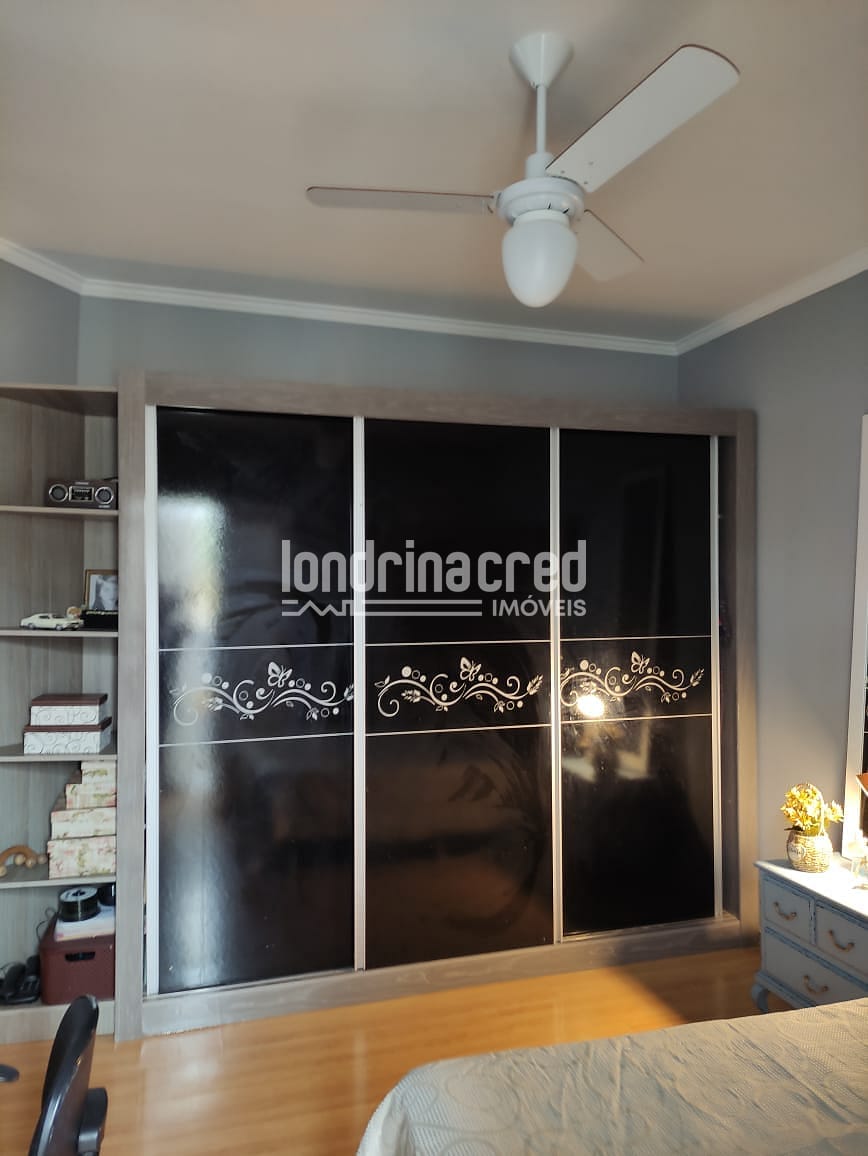 Casa, 4 quartos, 270 m² - Foto 9