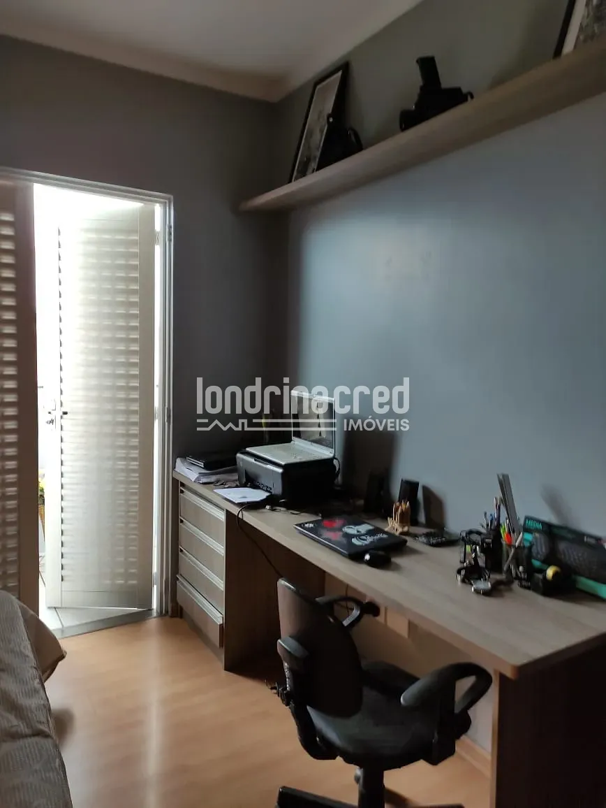 Casa, 4 quartos, 270 m² - Foto 4