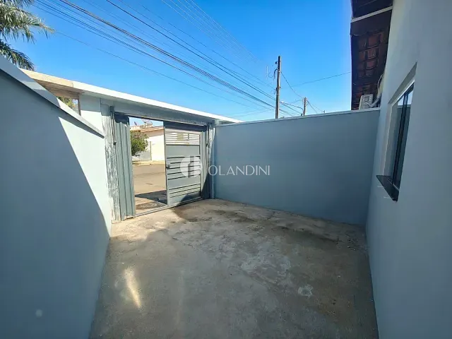 Casa 2 quartos e 1 banheiro, para alugar, no bairro Jardim Arrivabene em Artur Nogueira