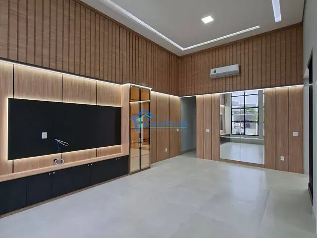 Casa com 300m² 3 quartos e 5 banheiros, à venda, no bairro Jardim Residencial Dona Maria José em Indaiatuba