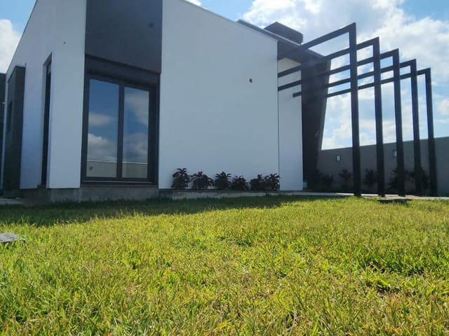 Casa 3 quartos e 3 banheiros, à venda, no bairro Ana Rech em Caxias do Sul