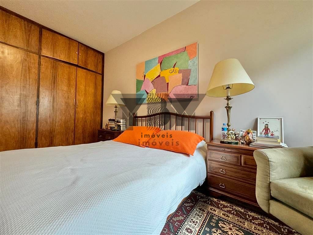 Casa à venda com 3 quartos, 230m² - Foto 12