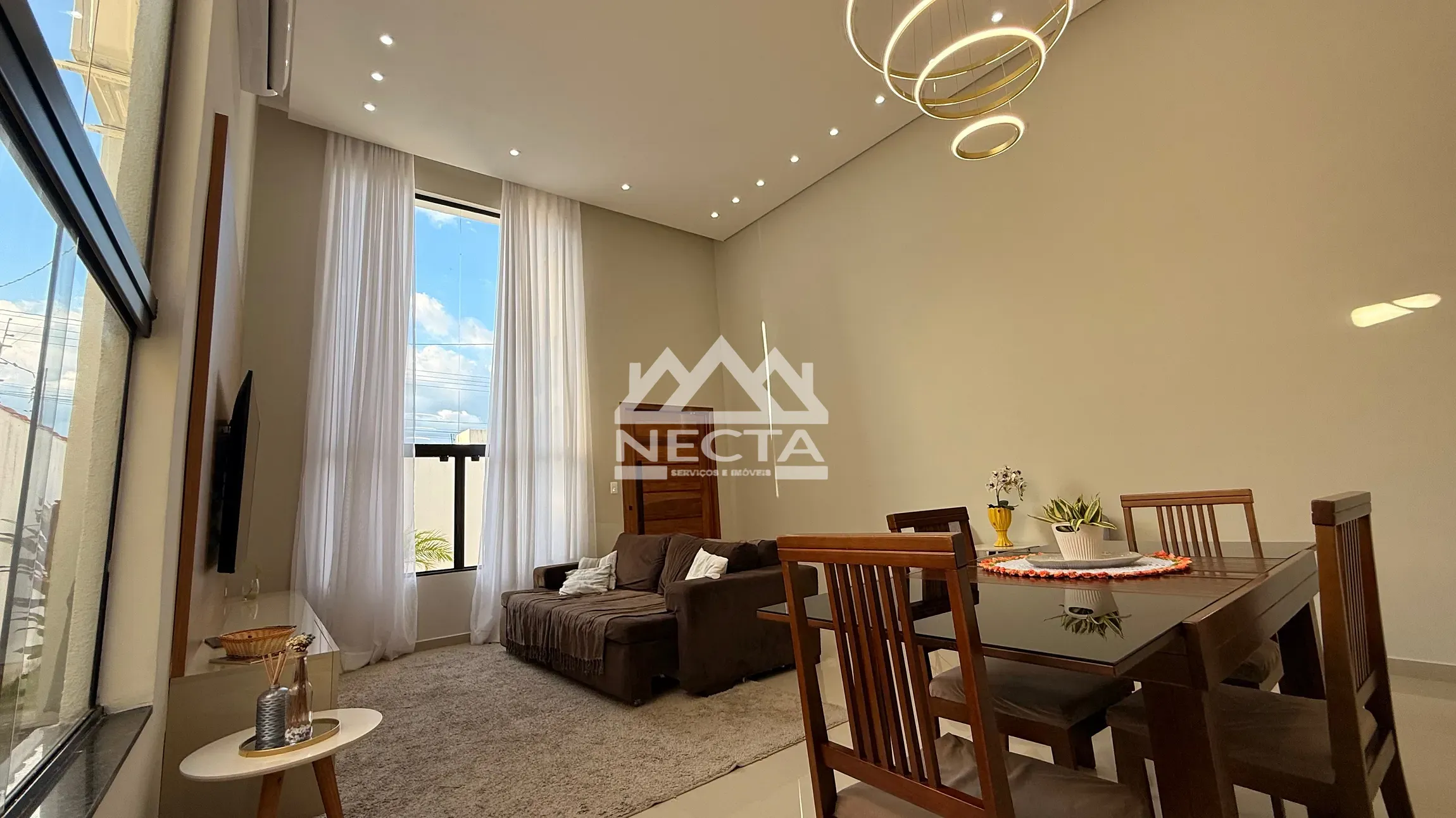 Casa, 3 quartos, 200 m² - Foto 1