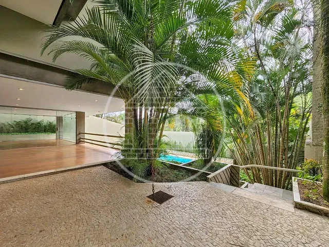 Casa com 1331m² 5 quartos e 2 banheiros, à venda, no bairro Paineiras do Morumbi em São Paulo