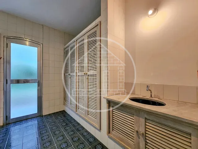 Casa com 1331m² 5 quartos e 2 banheiros, à venda, no bairro Paineiras do Morumbi em São Paulo
