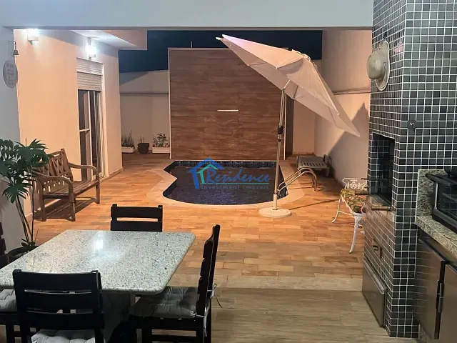 Casa 3 quartos e 5 banheiros, à venda, no bairro Residencial Beira da Mata em Indaiatuba