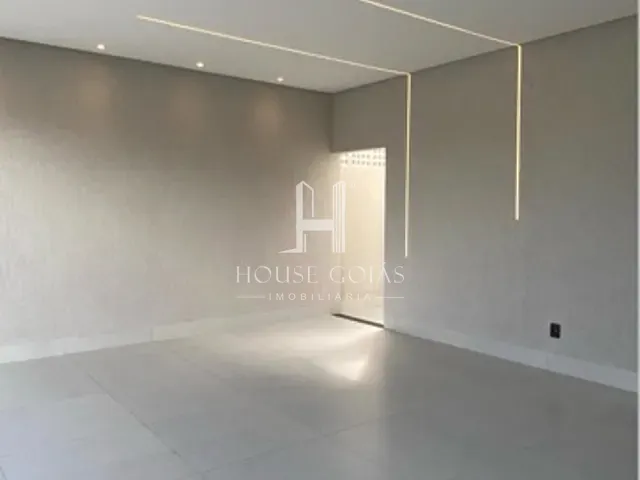 Casa com 437m² 3 quartos e 4 banheiros, à venda, no bairro Jardim Nova Era em Aparecida de Goiânia