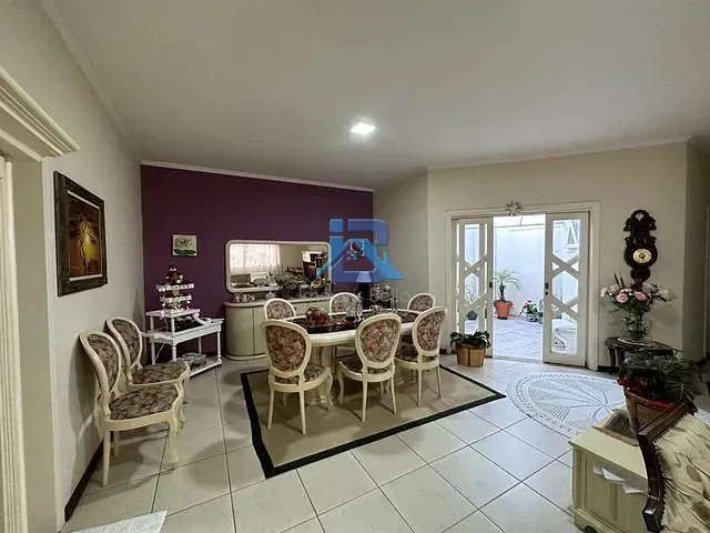 Casa com 399m² 3 quartos e 1 banheiro, à venda, no bairro Giardino D  Itália em Itatiba