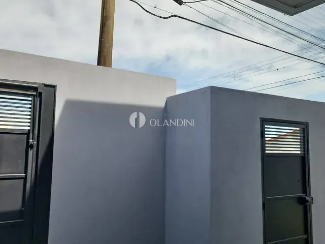 Casa com 186m² 2 quartos e 1 banheiro, para alugar, no bairro Resek l em Artur Nogueira