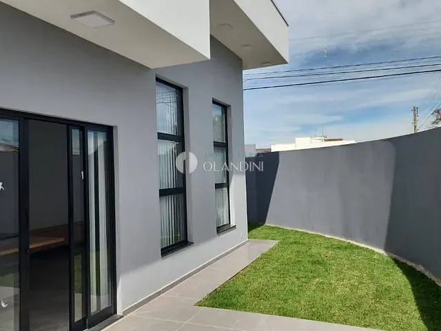 Casa com 186m² 2 quartos e 1 banheiro, para alugar, no bairro Resek l em Artur Nogueira