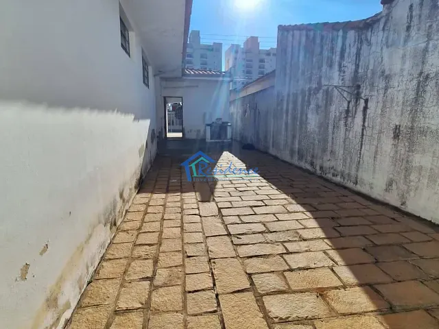 Casa com 971m² 4 quartos e 2 banheiros, para alugar, no bairro Vila Aurora em Indaiatuba