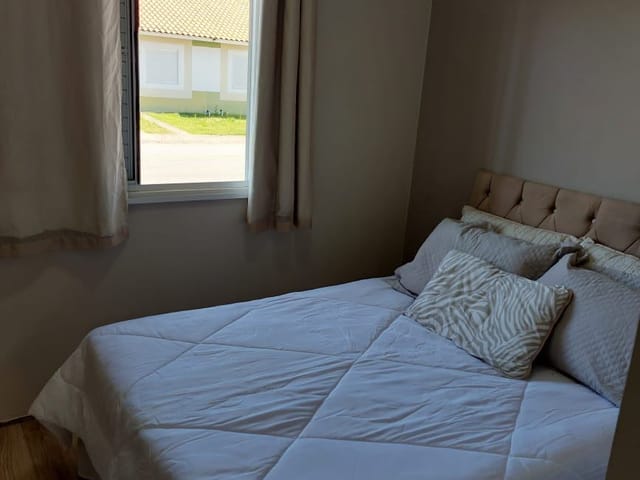 Casa com 80m² 2 quartos e 1 banheiro, à venda, no bairro Três Vendas em Pelotas
