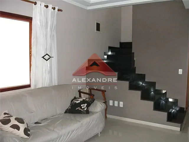 Casa com 150m² 3 quartos e 2 banheiros, à venda, no bairro Jardim Valparaíba em São José dos Campos