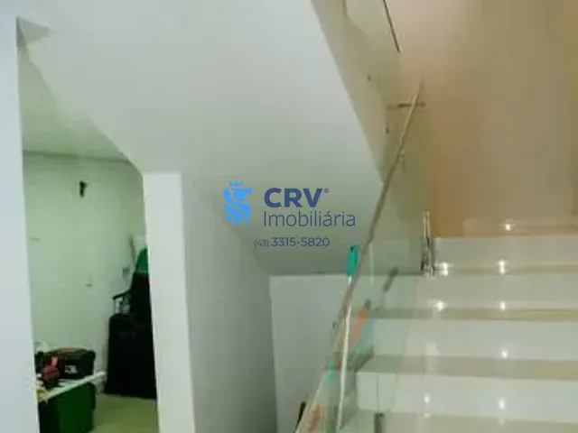 Casa com 390m² 5 quartos e 2 banheiros, à venda, no bairro Lago Parque em Londrina