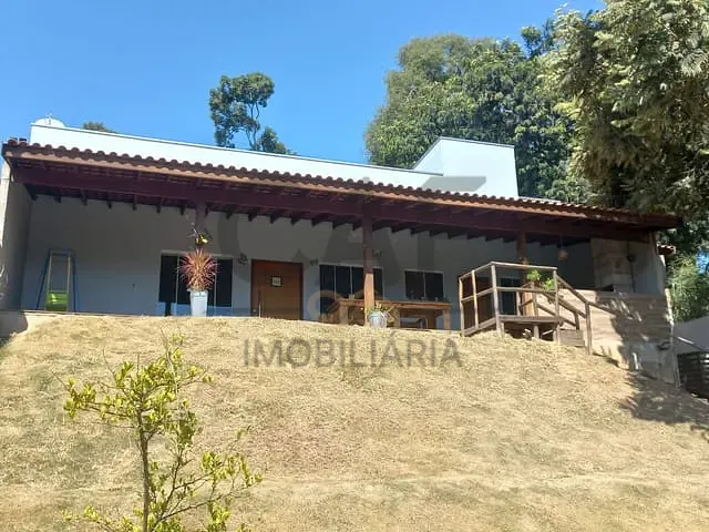 Casa com 672m² 3 quartos e 3 banheiros, à venda, no bairro Terras da Capela de Santo Antônio em Jaguariúna
