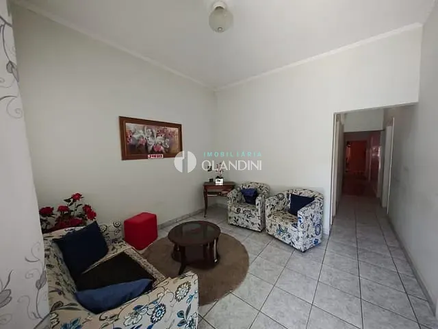 Casa com 256m² 3 quartos e 3 banheiros, à venda, no bairro Jardim Bela Vista em Cosmópolis