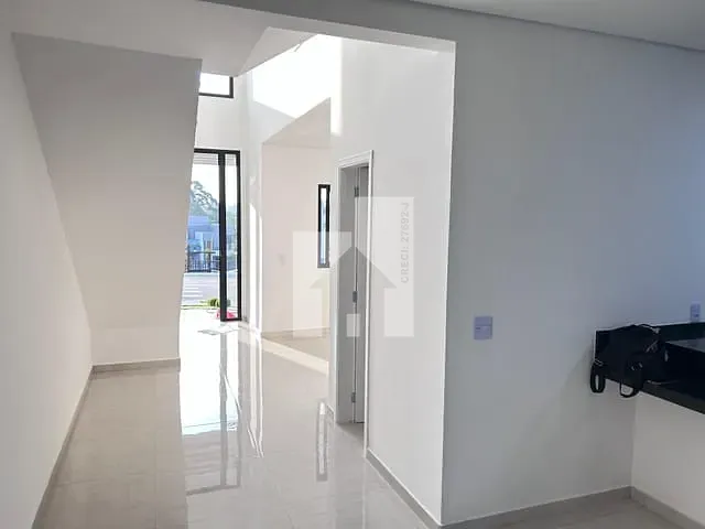 Casa com 150m² 3 quartos e 3 banheiros, à venda, no bairro Jardim Celeste em Jundiaí