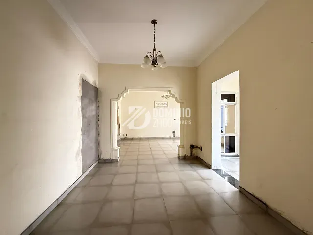 Casa para alugar, no bairro Centro em Uberaba