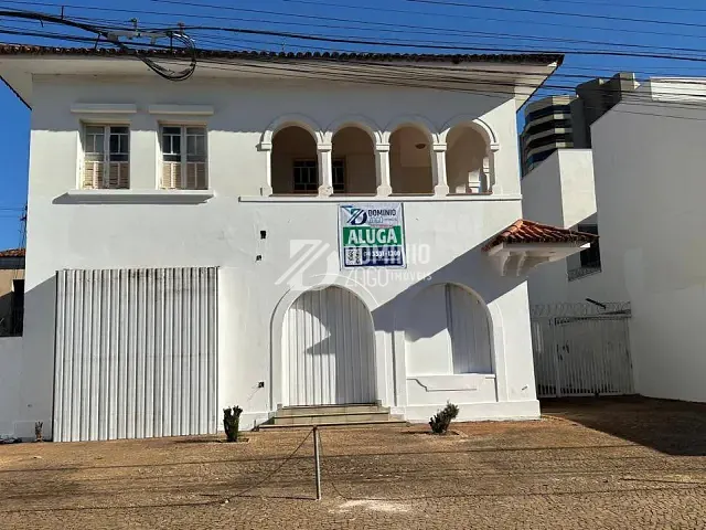 Casa para alugar, no bairro Centro em Uberaba