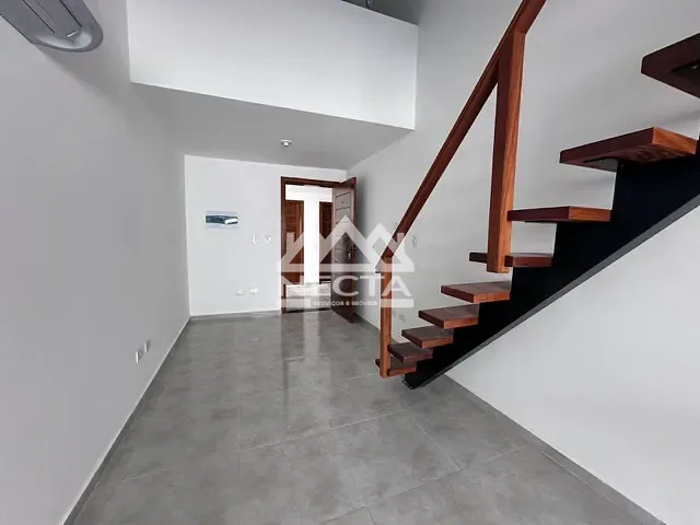 Casa com 47m² 2 quartos e 2 banheiros, à venda, no bairro Massaguaçu em Caraguatatuba