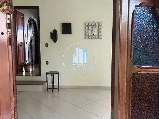 Casa com 320m² 4 quartos e 2 banheiros, à venda, no bairro Santa Filomena em Pouso Alegre