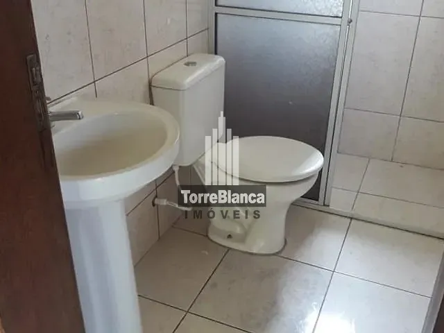 Casa com 576m² 3 quartos e 2 banheiros, à venda, no bairro Jardim Carvalho em Ponta Grossa