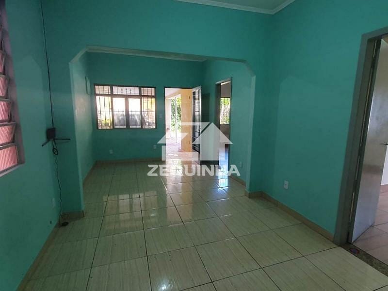 Casa para alugar com 3 quartos, 309m² - Foto 5