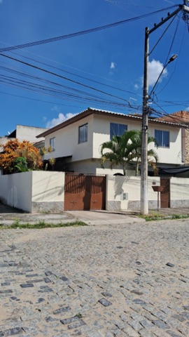 Casa 3 quartos e 3 banheiros, à venda, no bairro Parque Vicente Gonçalves Dias em Campos dos Goytacazes
