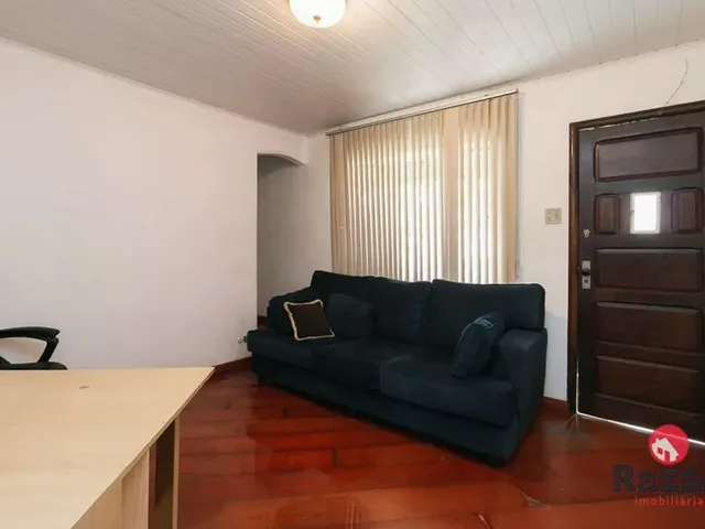 Casa 4 quartos e 2 banheiros, para alugar, no bairro Vila Izabel em Curitiba