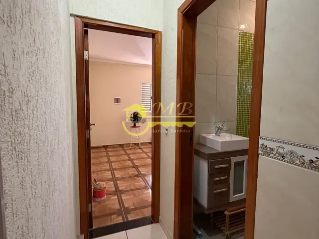 Casa 2 quartos e 1 banheiro, para alugar, no bairro Vila Aeroporto em Campinas