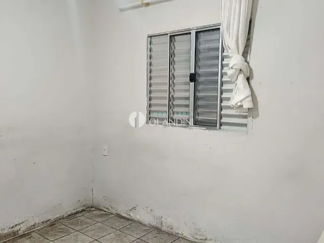 Casa 3 quartos e 3 banheiros, à venda, no bairro Parque Residencial Bom Jardim em Artur Nogueira