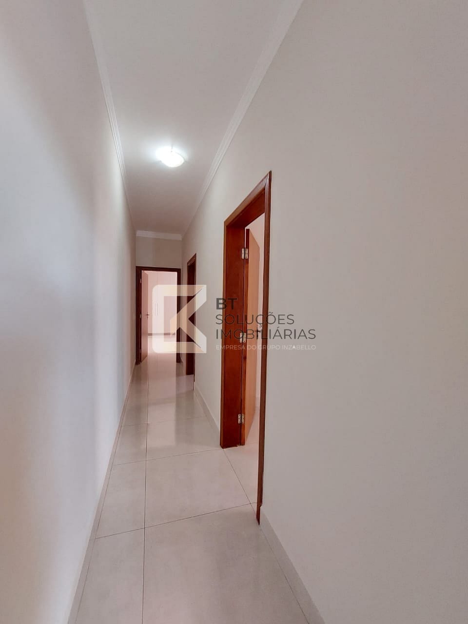 Casa para alugar com 3 quartos, 190m² - Foto 10