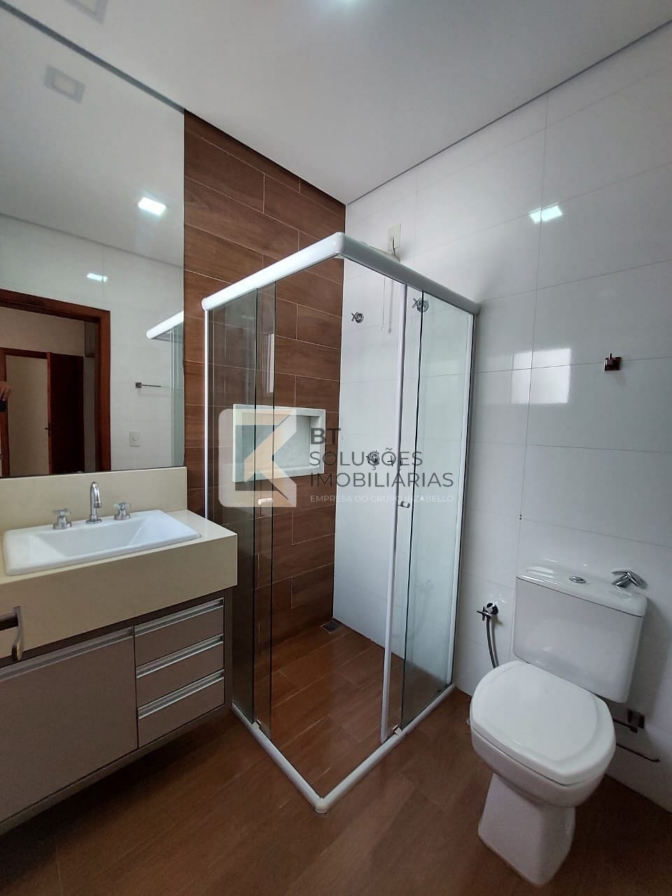 Casa para alugar com 3 quartos, 190m² - Foto 22