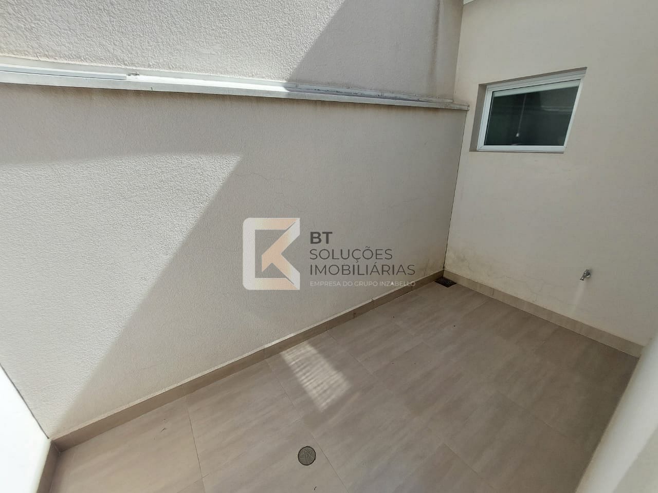 Casa para alugar com 3 quartos, 190m² - Foto 27