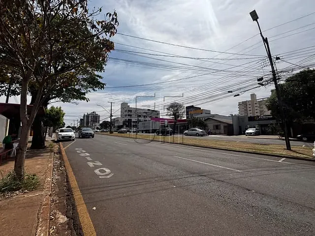 Casa à venda, no bairro Jardim Londrilar em Londrina