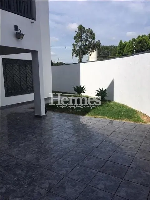 Casa, 3 quartos, 201 m² - Foto 1