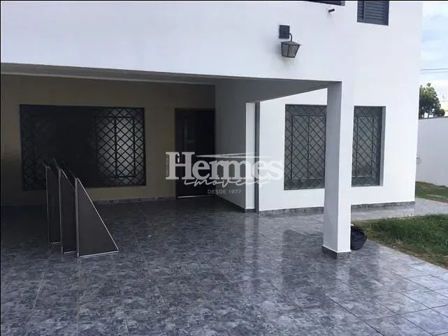 Casa, 3 quartos, 201 m² - Foto 2