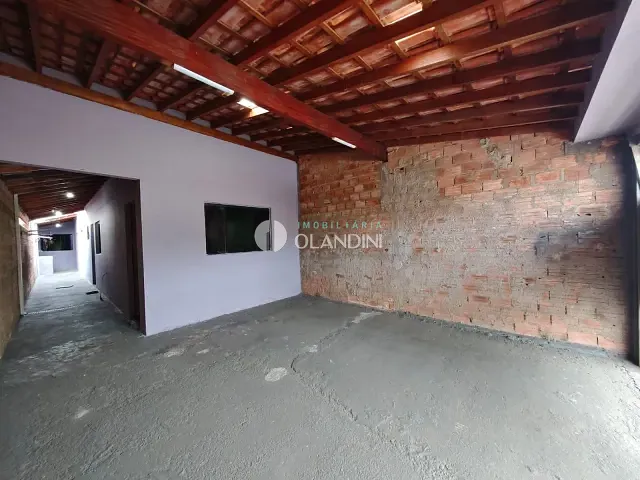 Casa 3 quartos e 1 banheiro, para alugar, no bairro Parque das Flores em Artur Nogueira
