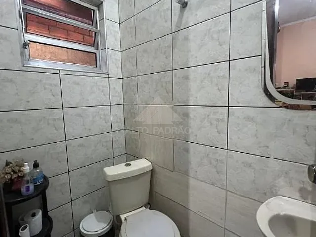 Casa com 327m² 7 quartos e 8 banheiros, à venda, no bairro Vila Magini em Mauá