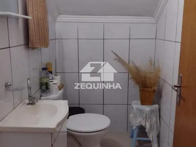 Casa com 125m² 3 quartos e 4 banheiros, à venda, no bairro Veloso em Osasco