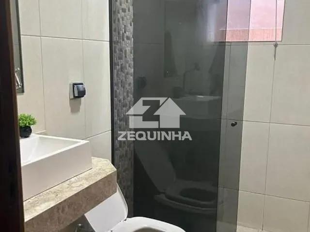 Casa com 125m² 3 quartos e 4 banheiros, à venda, no bairro Veloso em Osasco