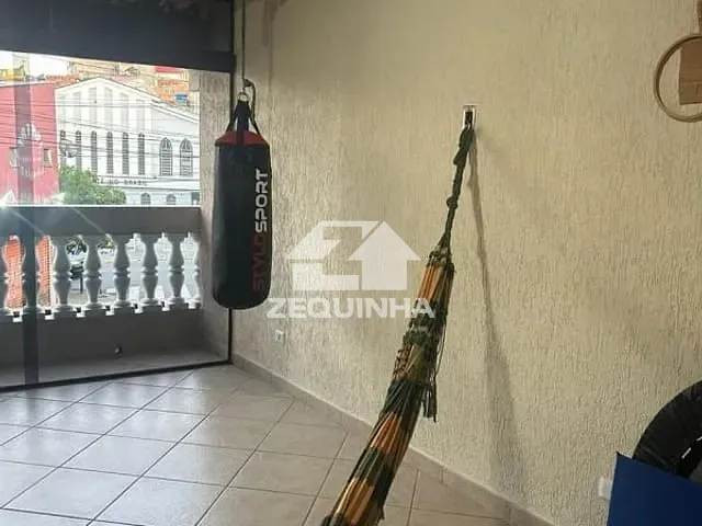 Casa com 125m² 3 quartos e 4 banheiros, à venda, no bairro Veloso em Osasco