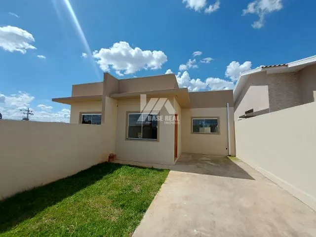 Casa 3 quartos e 1 banheiro, à venda, no bairro Colônia Dona Luíza em Ponta Grossa