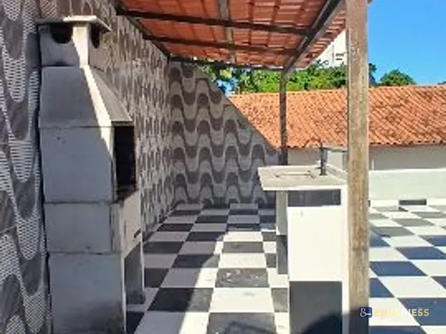 Casa com 70m² 2 quartos e 1 banheiro, à venda, no bairro Centro em Campos dos Goytacazes
