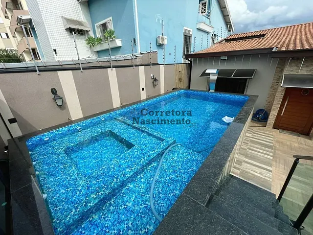 Casa com 315m² 4 quartos e 3 banheiros, à venda, no bairro Jardim Flórida em Jacareí