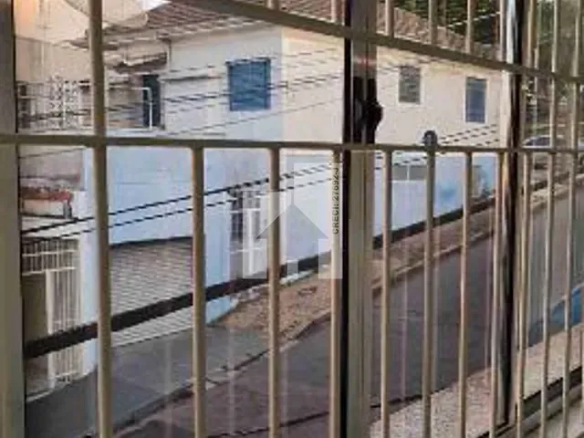 Casa 2 quartos e 2 banheiros, à venda, no bairro Centro em Jundiaí