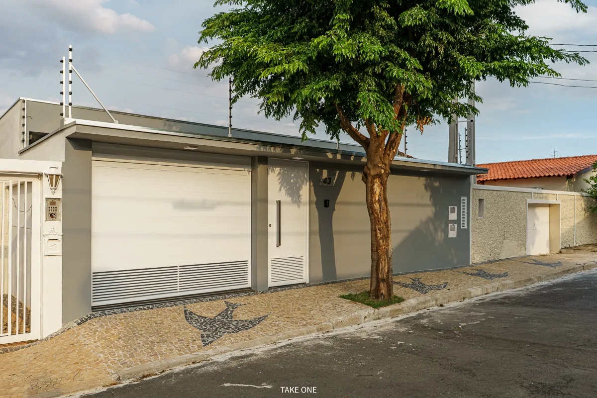 Casa para venda em Vila Proost de Souza com 3 quartos, sendo 3 suítes, 151m²