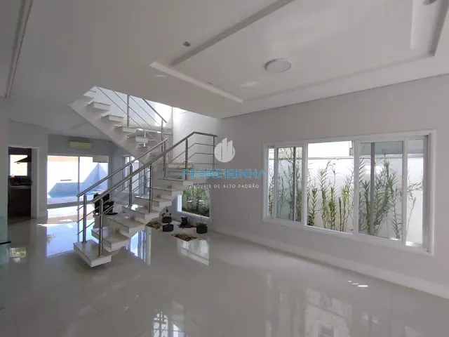 Casa com 250m² 4 quartos e 5 banheiros, à venda, no bairro Urbanova em São José dos Campos