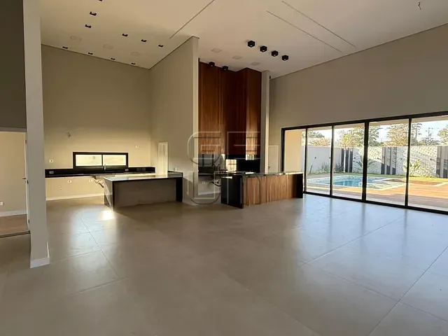 Casa com 800m² 3 quartos e 5 banheiros, à venda, no bairro Jardim União em Cambé